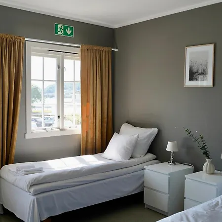 Hald Hotel *